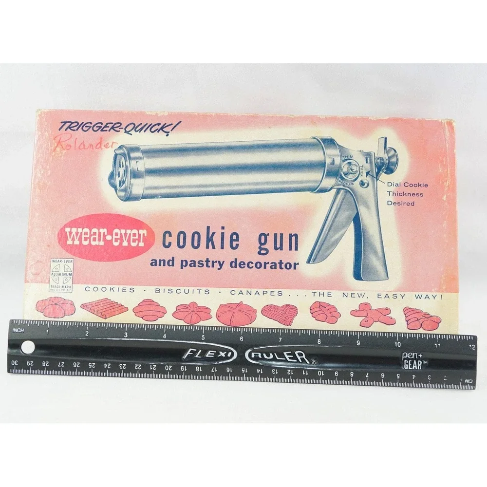 Vintage Wear-Ever Cookie Gun & Pastry Decorator in Box Complete w/ Instructions